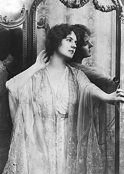 Suzanne Grandais
